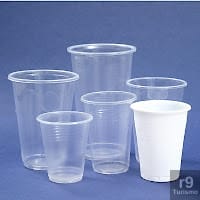 Copos Plásticos: Você Sabe Qual É a Diferença Entre o PS e o PP na Reciclagem?